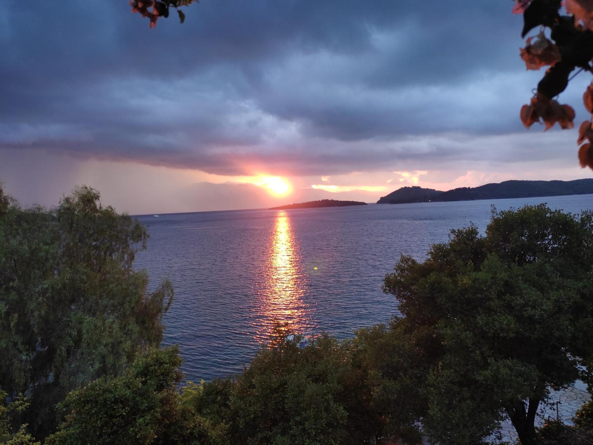 Korakias Seaview Villa Yénion Екстериор снимка