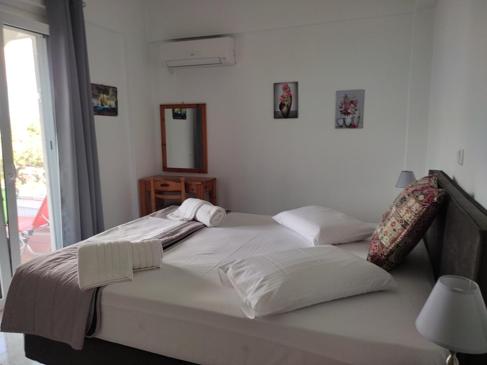 Korakias Seaview Villa Yénion Екстериор снимка