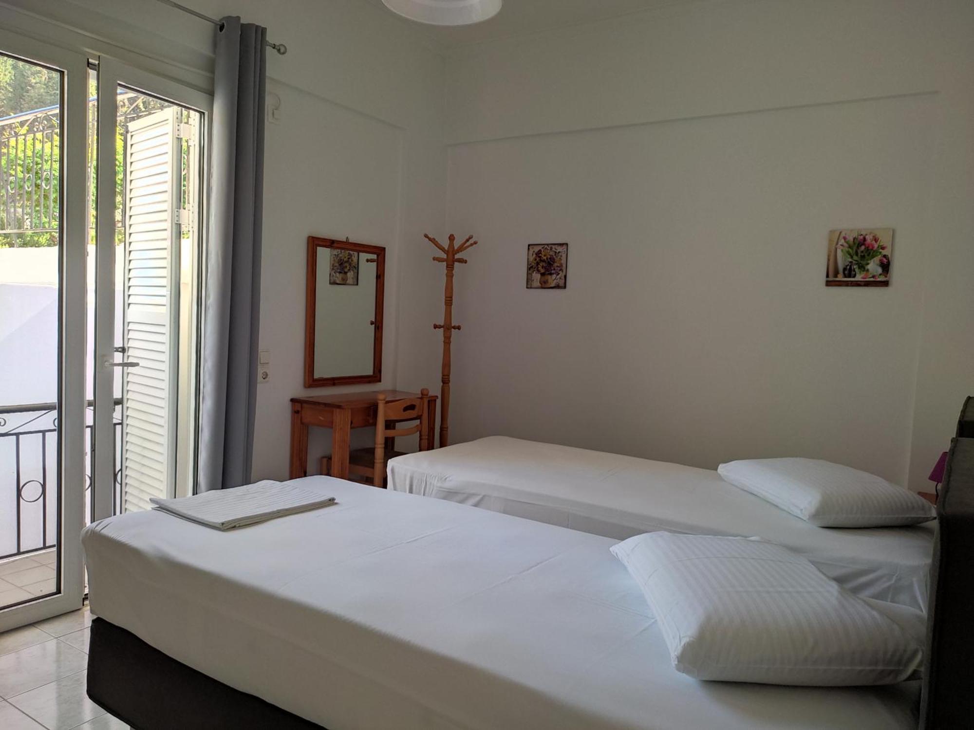 Korakias Seaview Villa Yénion Екстериор снимка