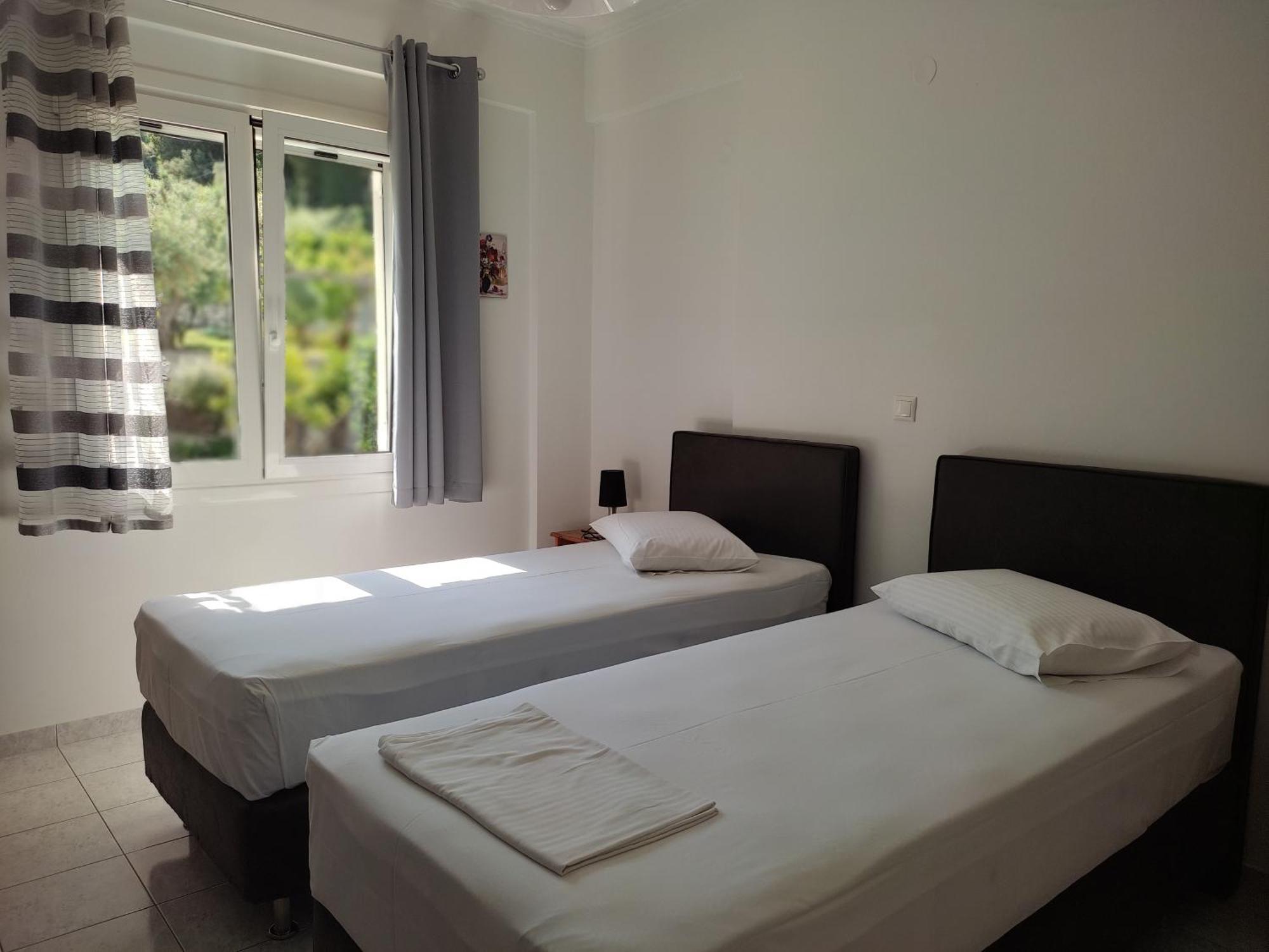 Korakias Seaview Villa Yénion Екстериор снимка